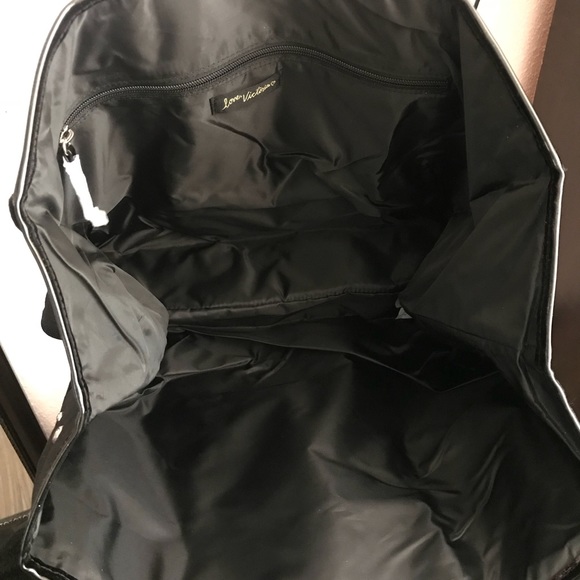Victoria’s Secret tote - Picture 3 of 3